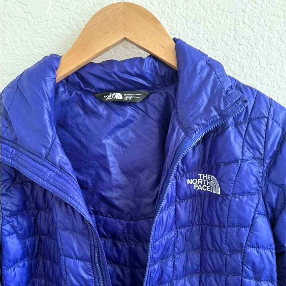 The North Face Thermoball Insulated Puff Women's Blue Jacket Size XS - Picture 4 of 9